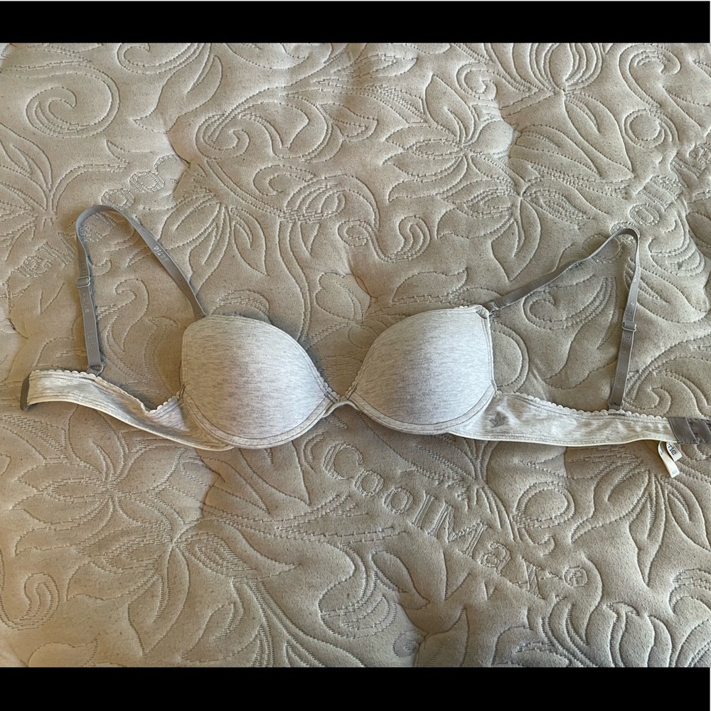 Grey bra 32A